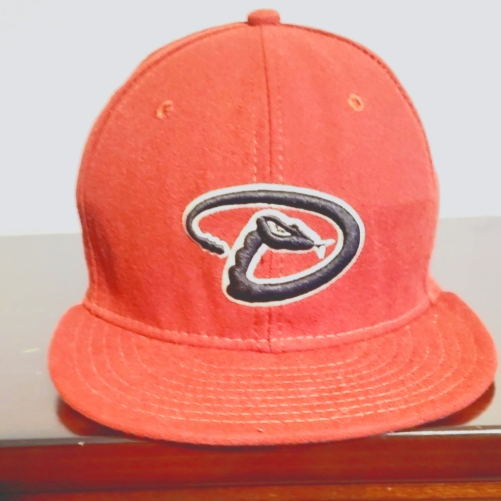 New Era fitted hats for men